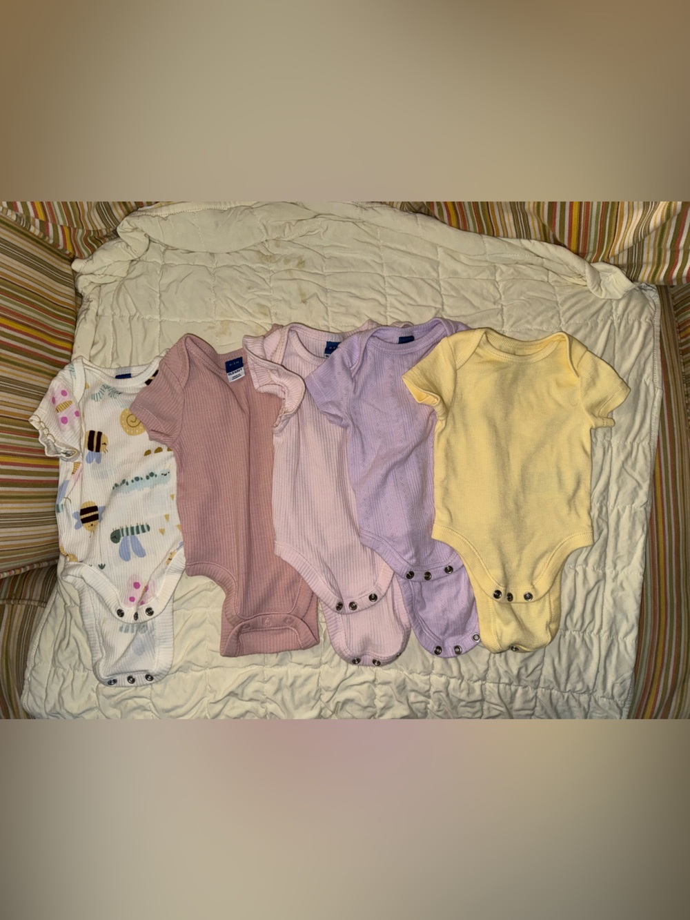 4-pack Old Navy bodysuits